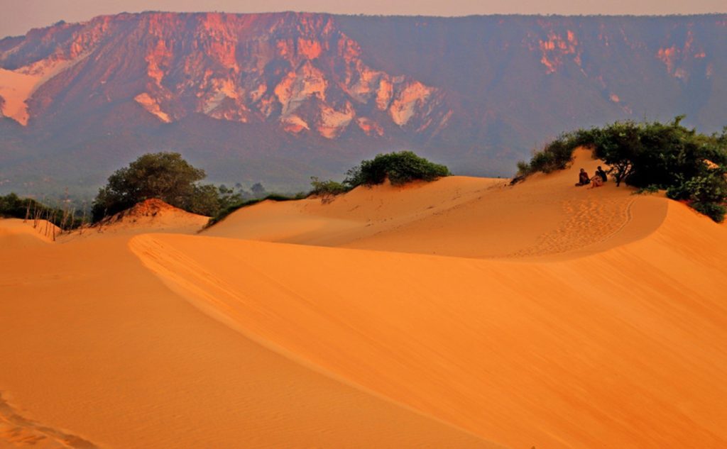 Aventura e conexão com a natureza: Jalapão revela dunas, fervedouros e cachoeiras que encantam turistas no Tocantins