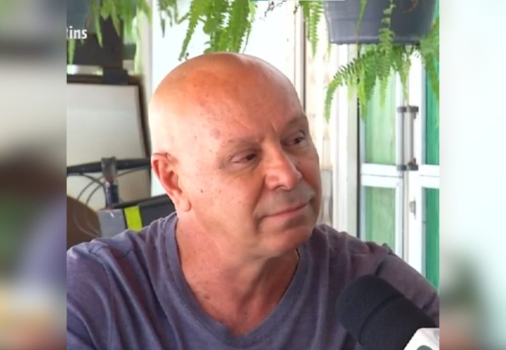 Irmão de Rick se emociona ao lembrar momentos com o cantor: ‘Eu prefiro falar do Gê’