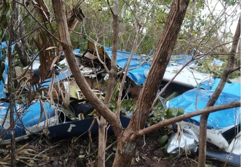 Moradores dizem ter visto aeronave voando baixo antes da queda no interior do Tocantins